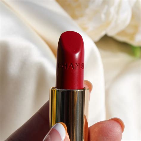 chanel provocative lipstick|Reviewed: Chanel's Rouge Allure Is a Standout Red Lipstick.